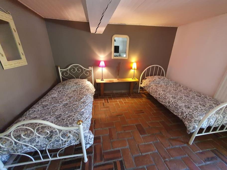 Villa Dependance Pour 1 A 4 Pers Au Calme Dans Propriete Marboz Exterior foto